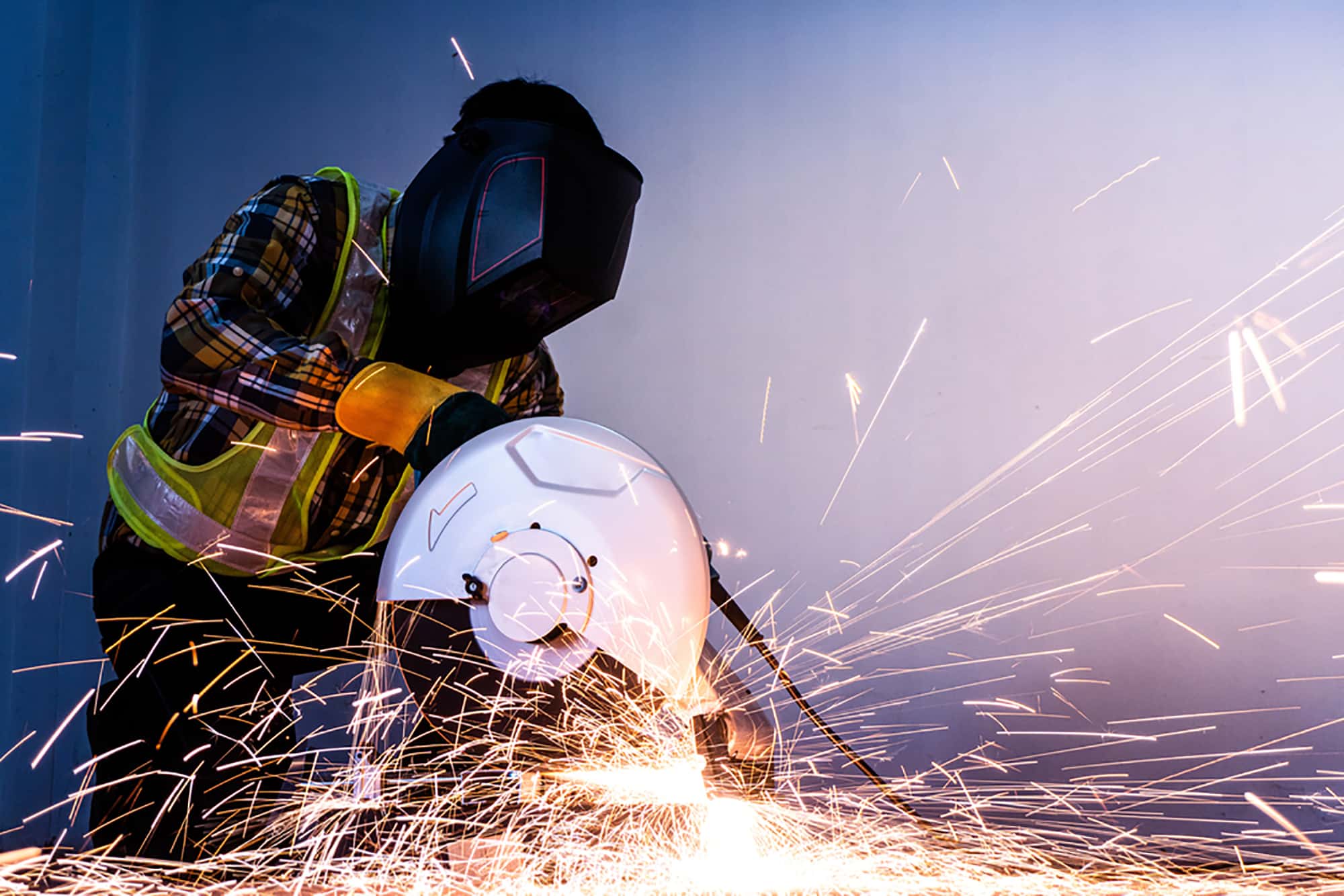 Electric wheel grinding on steel