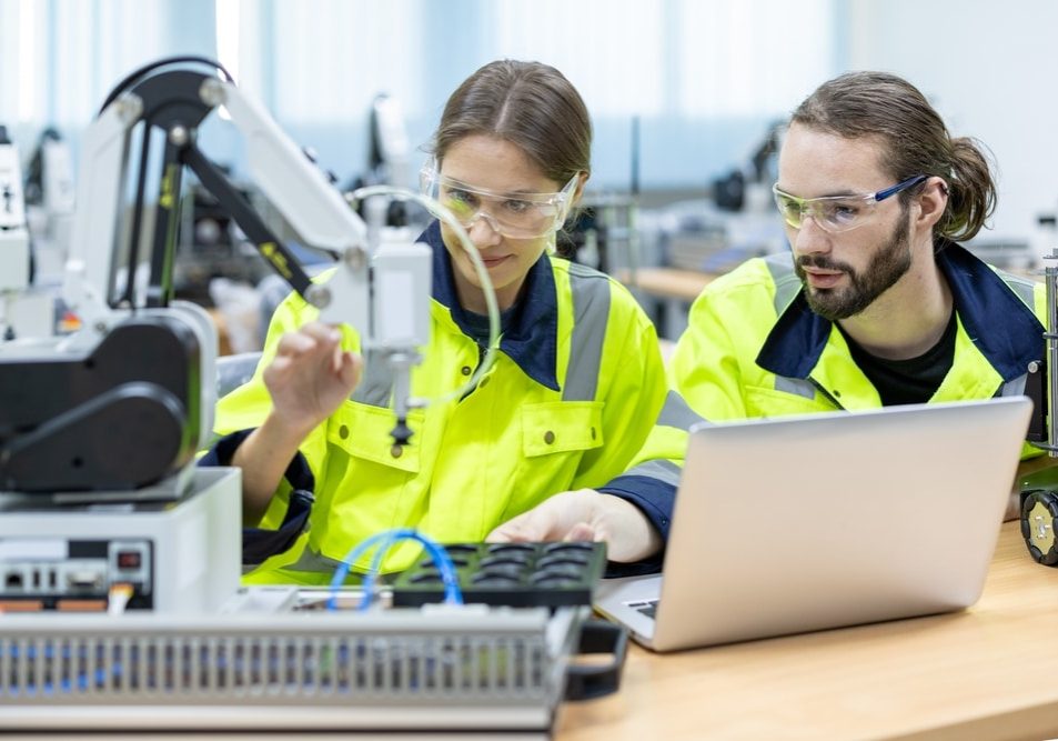 Engineers,Checking,Or,Maintenance,Electronic,In,Ai,Robot,,Robot,Arm engineers checking or maintenance electronic in AI Robot